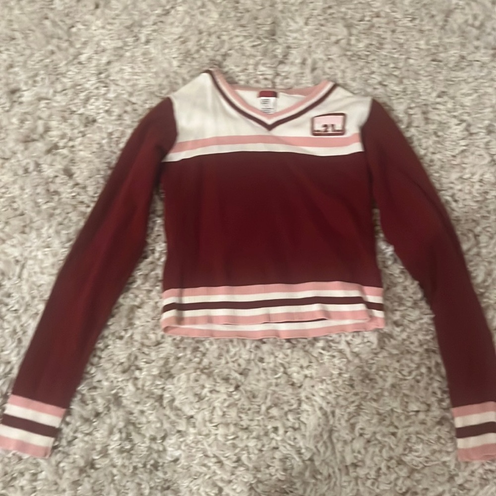 Cute Crop Long Sleeves (READ DESC ABT SIZE)